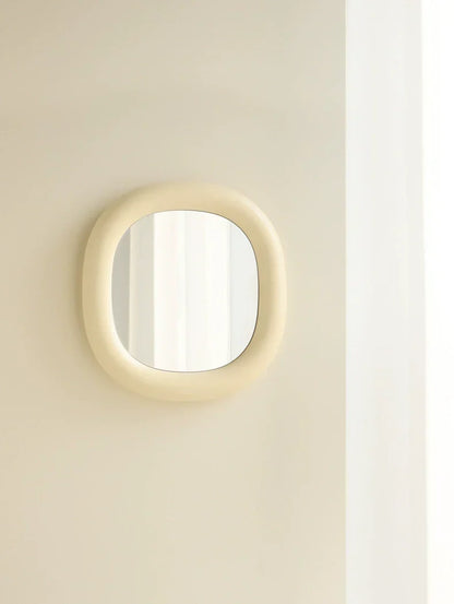 LZINA™ | Seeker Mirror