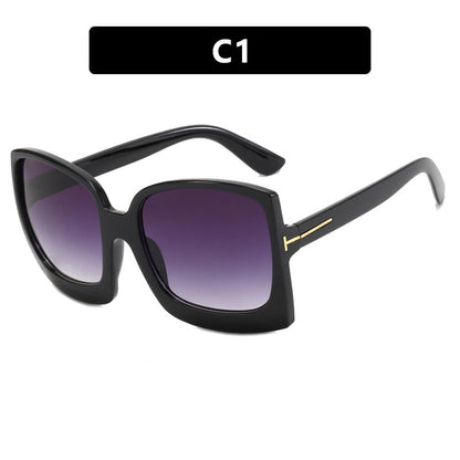 Women's oversized sunglasses in modern square design with mirrored lenses Bowlift