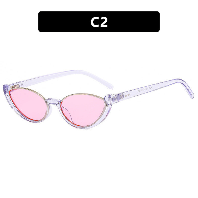 Women's Cat-Eye Sunglasses with Mirrored Lenses and Elegant Frame Bowlift