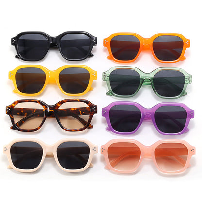 Ladies fashionable square sunglasses with mirrored lenses Bowlift