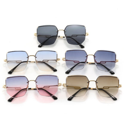 Women's geometric designer sunglasses with mirrored lenses Bowlift