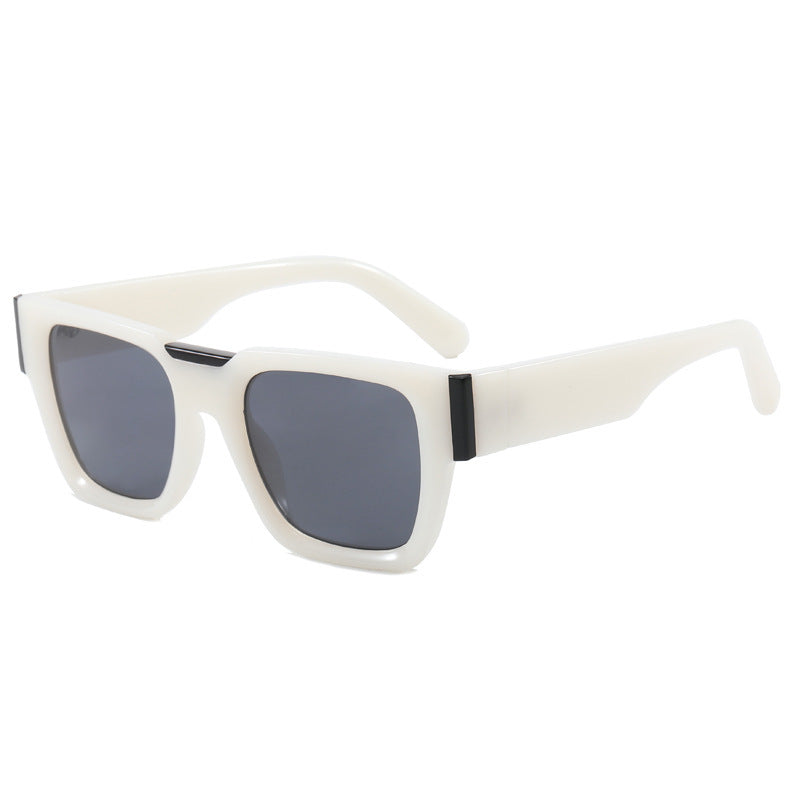 Women mirrored cat-eye sunglasses with comfortable fit Bowlift