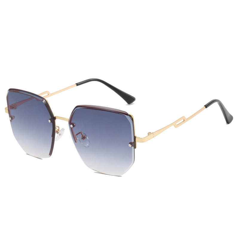 Women's geometric designer sunglasses with mirrored lenses Bowlift