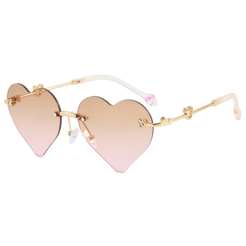 Women's Heart-Shaped Sunglasses with Mirrored Lenses Bowlift