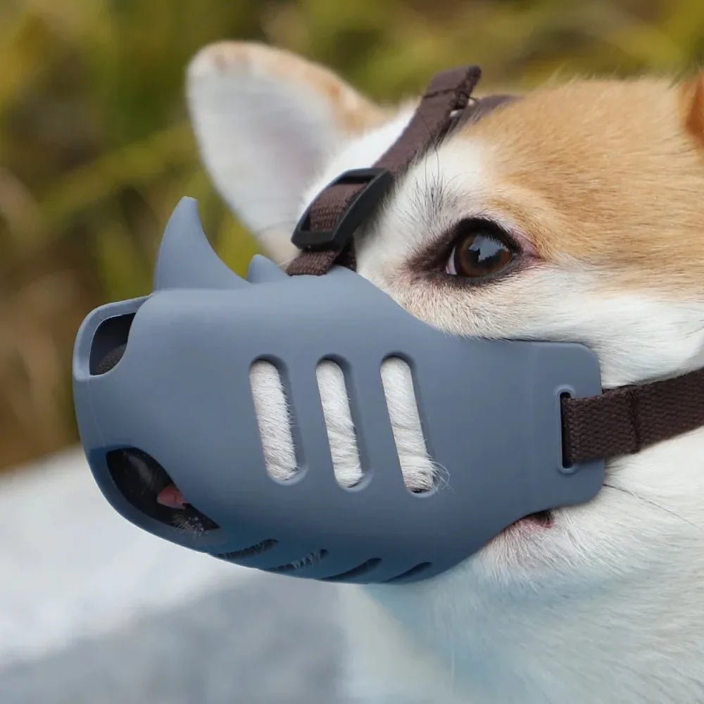 LZINA™ | Adjustable & Breathable Muzzle for Daily Comfort