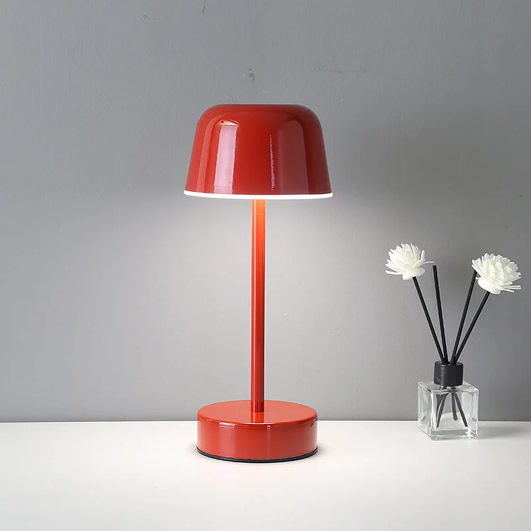 BowLift PRISMA PULSE FLARE: Dynamic LED Table Lamp for Modern Spaces