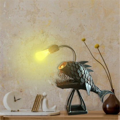 BowLift Retro Anglerfish Table Lamp with Flexible Head – Artistic Lighting for Home, Bar & Café Decor