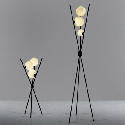 BowLift | LunaGlow 3D Moon Floor Lamp modern design with tripod LED!