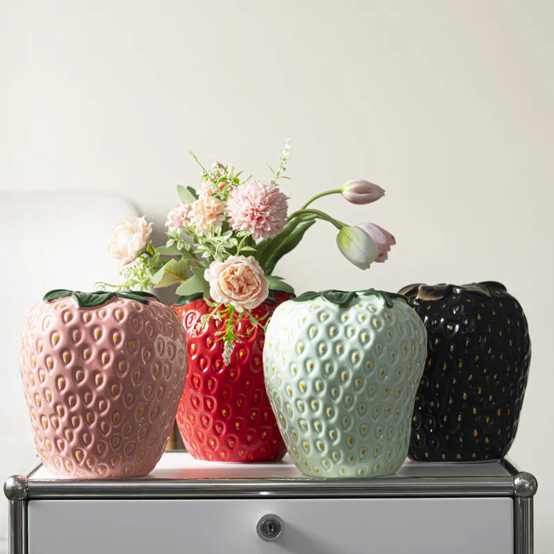 LZINA™ | Ugly Strawberry Vase