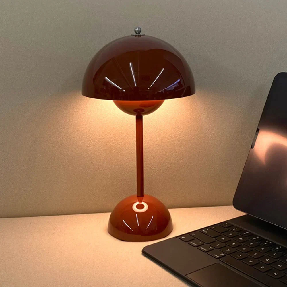 BowLift Adjustable Brightness Flower Pot Lamp - Rechargeable Italian Table Lamp VP3