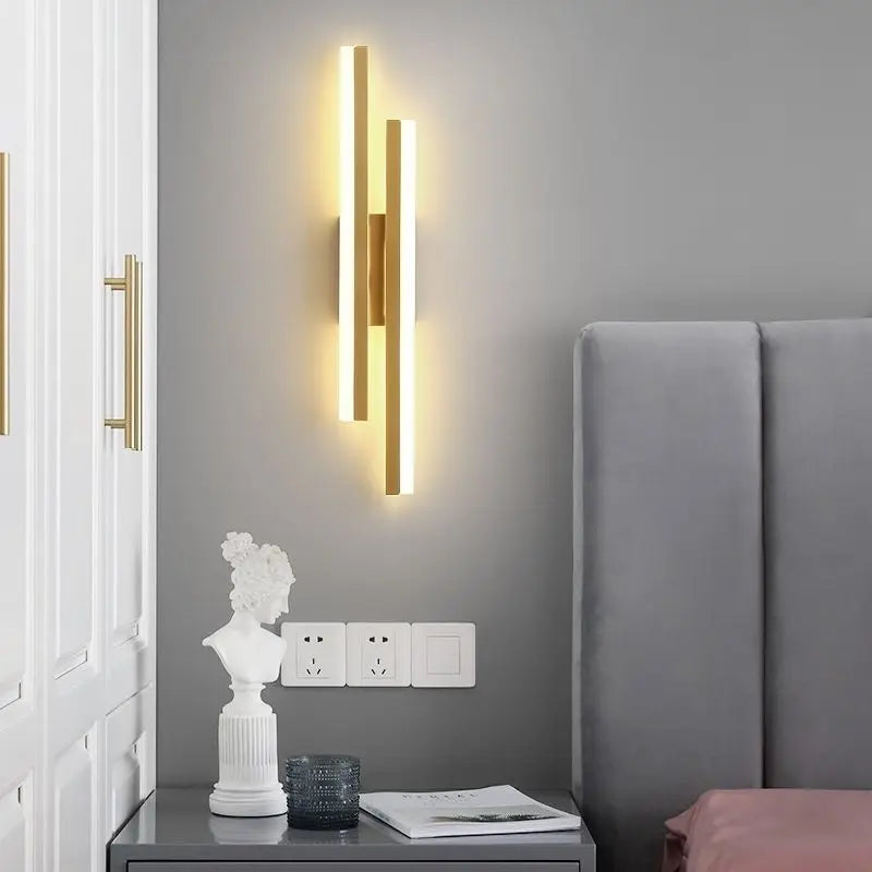 BowLift Modern LED Wall Lamp – Black & Gold Acrylic Accent Light for Elegant Room Décor