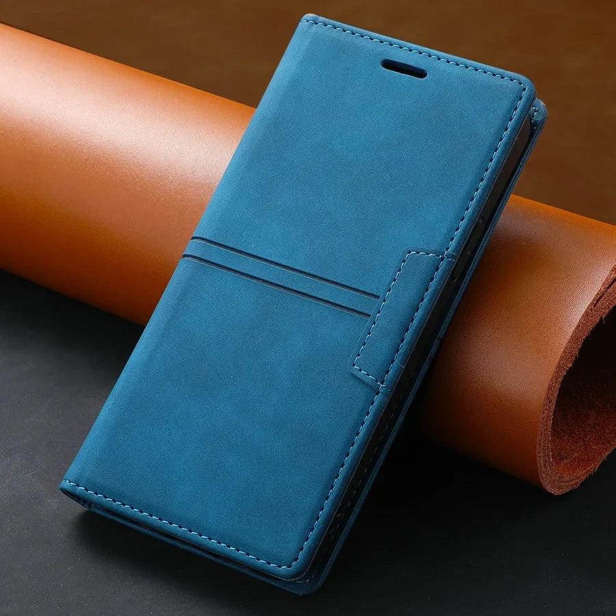 LZINA™ | Phone Case Wallet with Magnetic Closure