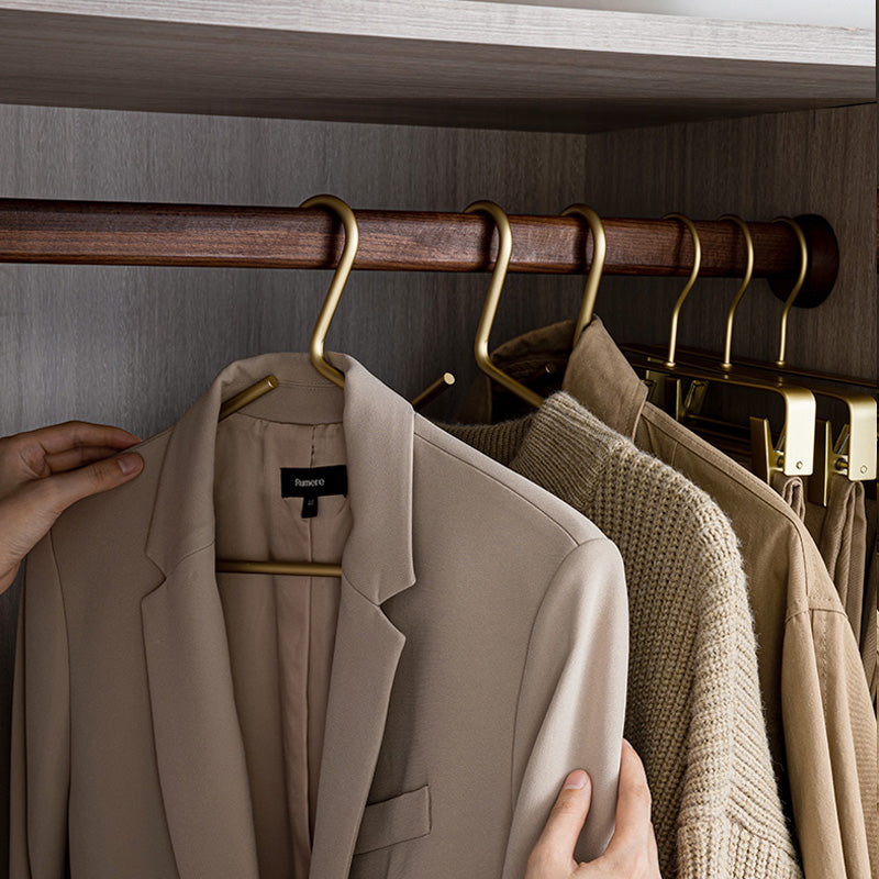 BowLift | 5 pieces of hangers made of solid matte gold/silver │ Seamless wardrobe organizer made of metal
