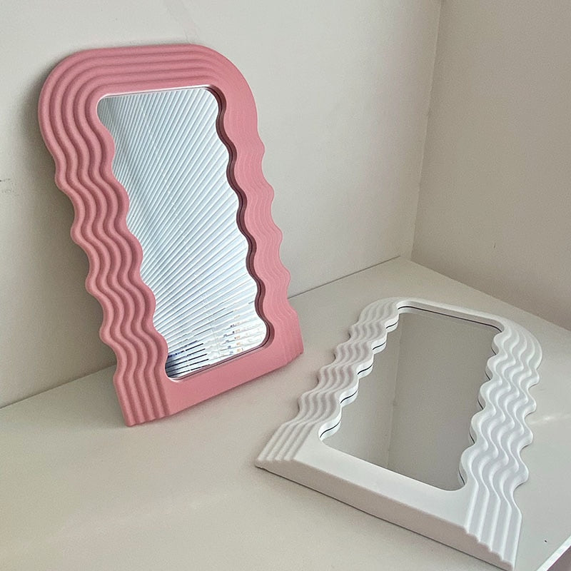 LZINA™ | Wave Shock Retro Mirror