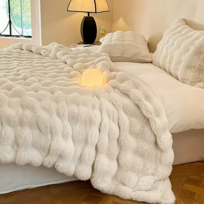 BowLift | PlushCozy | Faux Fur Winter Blanket