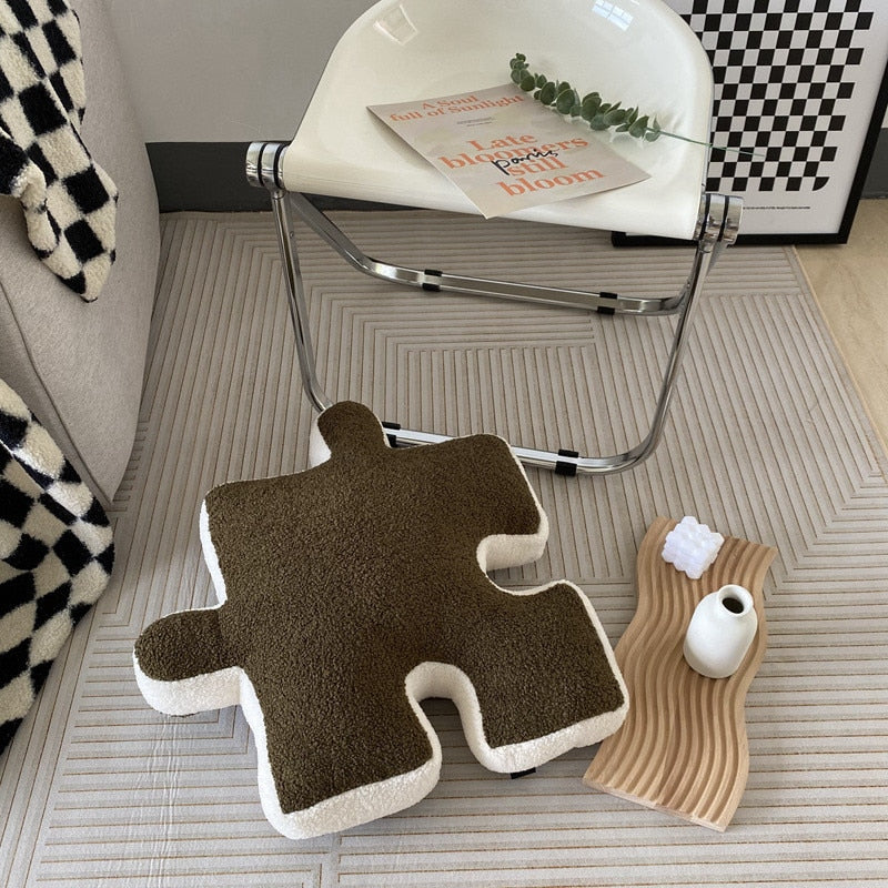 BowLift | Puzzle Block Pillow