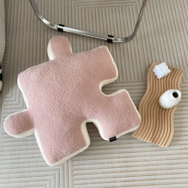 BowLift | Puzzle Block Pillow