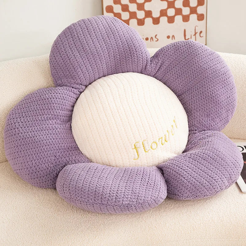 BowLift | Daisy Cushion