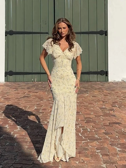 Women's White Floral V Neck Maxi Dress with Puff Sleeves and Fishtail Hem