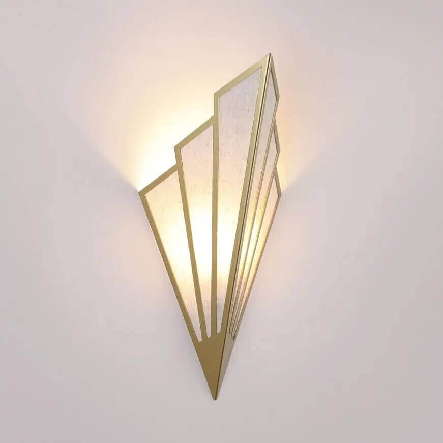 BowLift - Elegant Fan-Shaped Art Deco Wall Light
