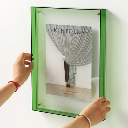 BowLift | Double-sided acrylic photo frame