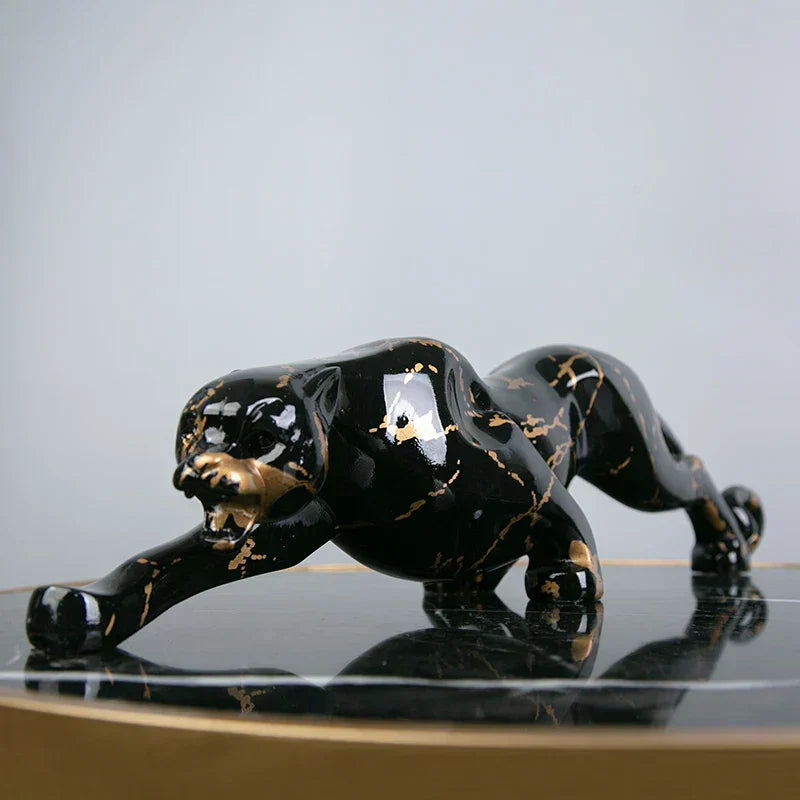 BowLift | Elegant Jaguar Stone Sculptor