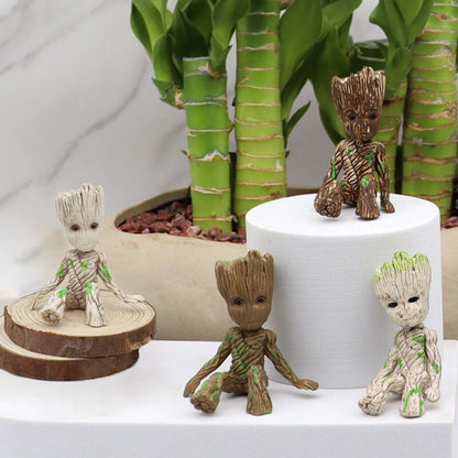 LZINA™ | Cartoon Large Miniature Figure: Playful Office Decoration