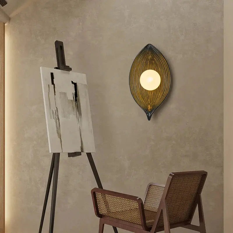 BowLift Wall Lamp - LED Leaf Gold, Elegant Design