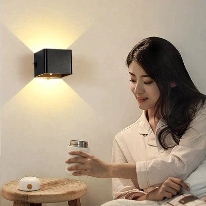 BowLift: Luxurious Wireless Wall Lamp for a Sleek, Cable-Free Glow