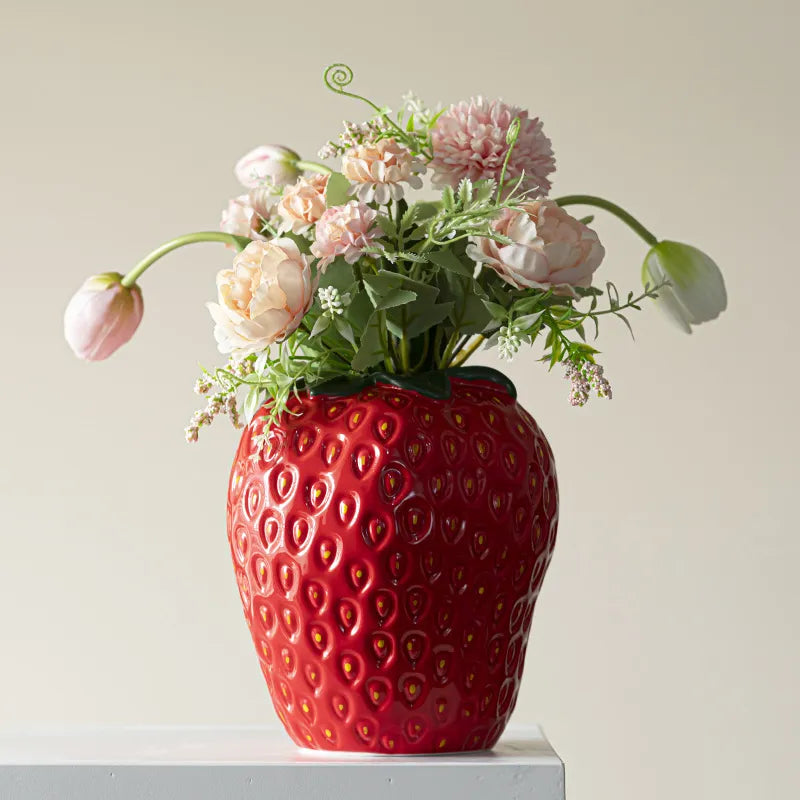 LZINA™ | Ugly Strawberry Vase