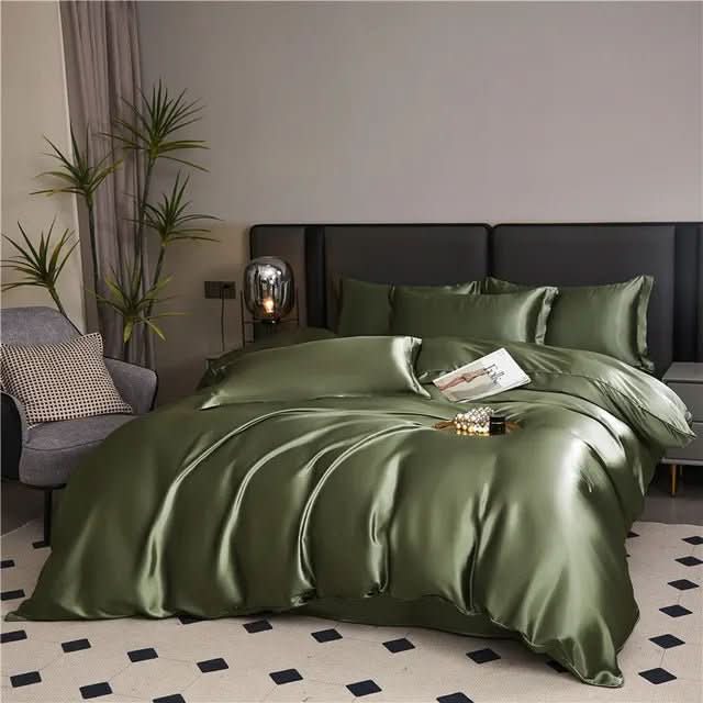 BowLift | Luxurious silk duvet cover for elegant sleep comfort