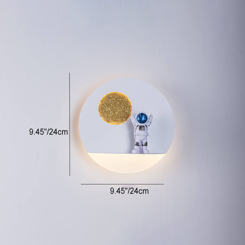 BowLift Modern Iron-Resin Round Astronaut LED Wall Light – Unique Bedroom Accent Lamp