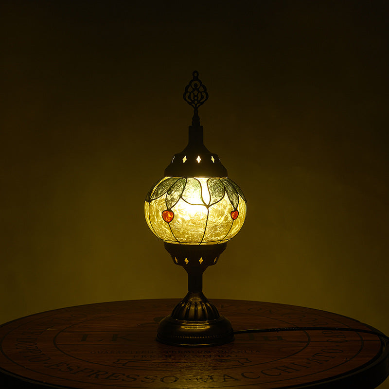 BowLift Traditional Tiffany-Style Romantic Oval Iron Enameled 1-Light Table Lamp for the Bedroom