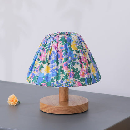 BowLift Modern Minimalist Iron Flower-Shape Table Lamp – One-Light Creative Design