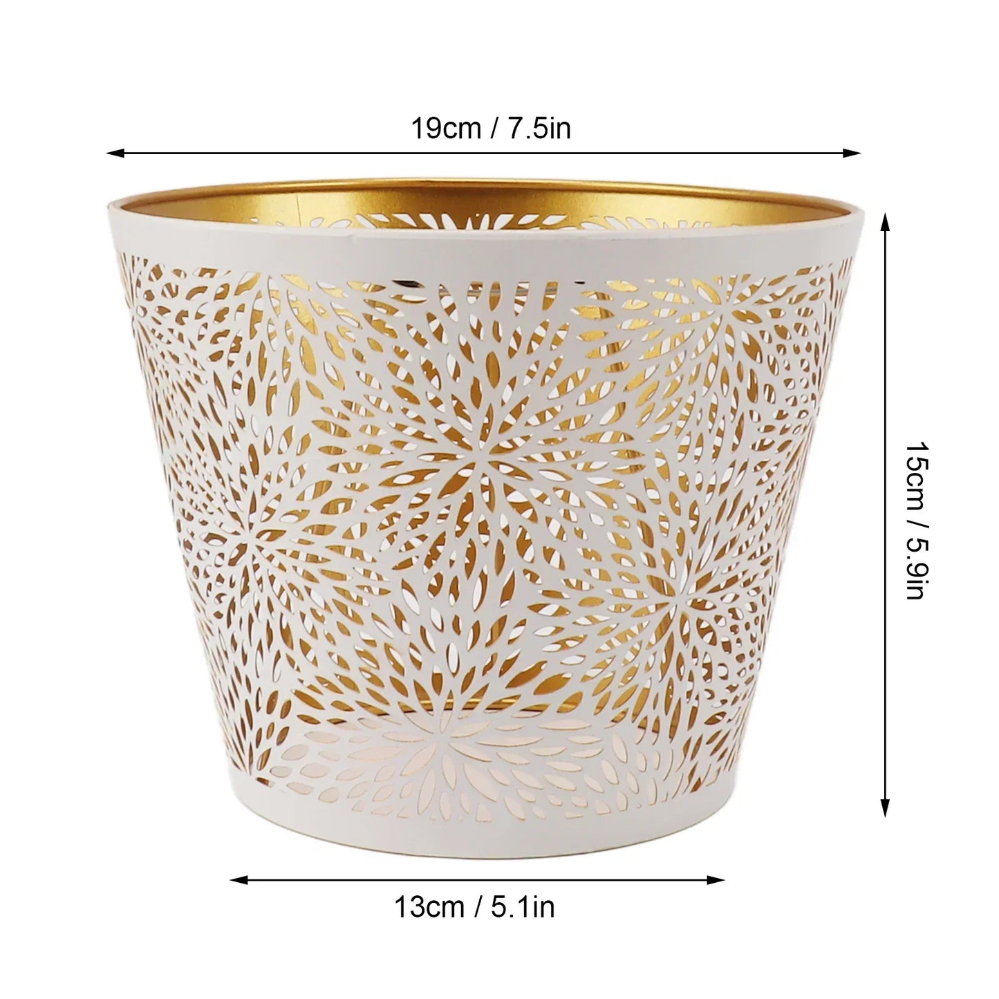 BowLift | Metal lampshade with gold pattern