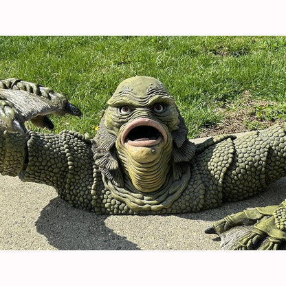 LZINA™ | Kreatur The Black Lagoon Grab sculptures Figure Garden building Outdoor ornaments Monster Statue Man Halloween Decoration