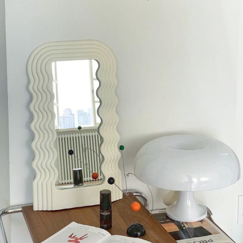 LZINA™ | Wave Shock Retro Mirror