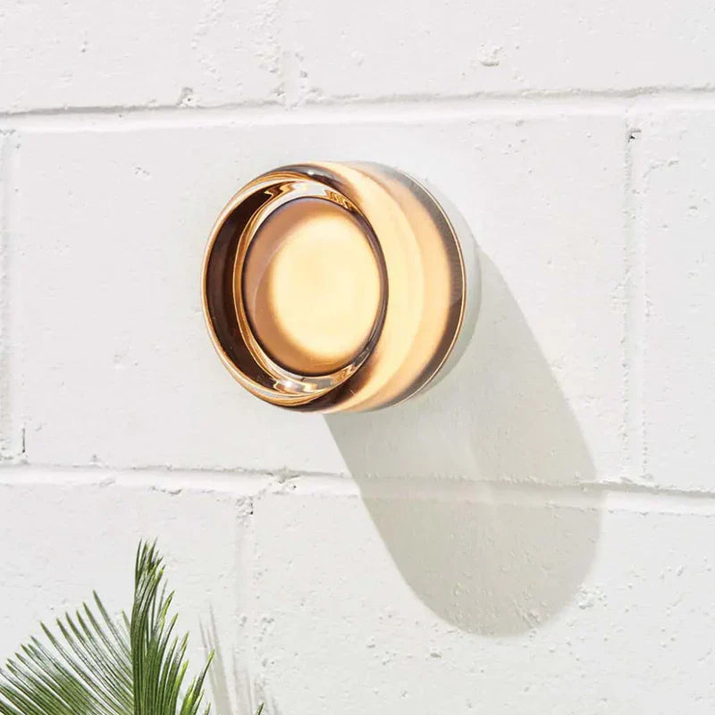 BowLift | Sophisticated Wall Lighting with Soft Glow and Modern Design