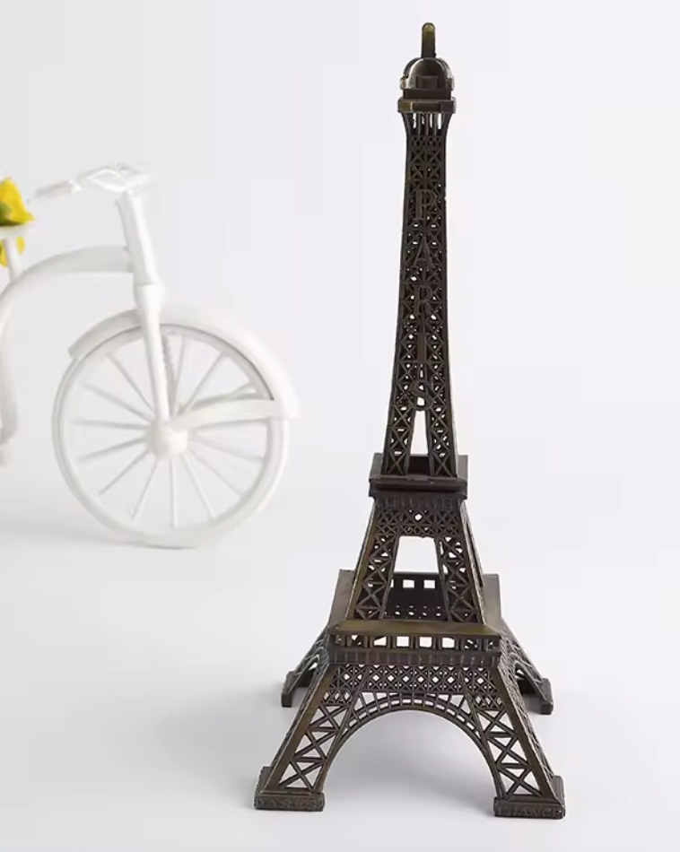 LZINA™ | Eiffel Tower Metal Sculpture