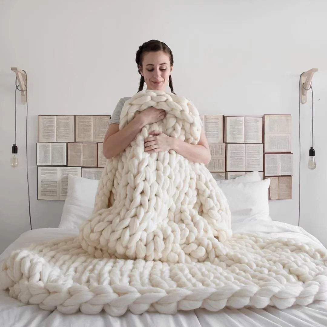 BowLift | Chunky Knit Blanket – Cozy Wool Blanket for Every Room – Soft & Warm – Perfect for Sofa and Bed