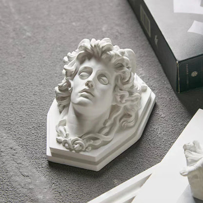 LZINA™ | Nordic INS Style Character Plaster Statue DIY Painted Sketch Photography Props Table Decorations Home Art Plaster Decoration
