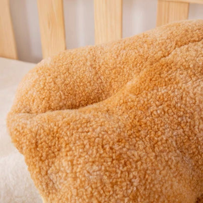 BowLift | Fluffy Mushroom Cushion