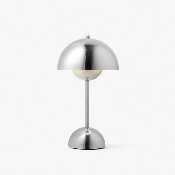 BowLift Adjustable Brightness Flower Pot Lamp - Rechargeable Italian Table Lamp VP3