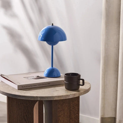 BowLift Lunaire LED Table Lamp for a Sleek, Modern Ambience