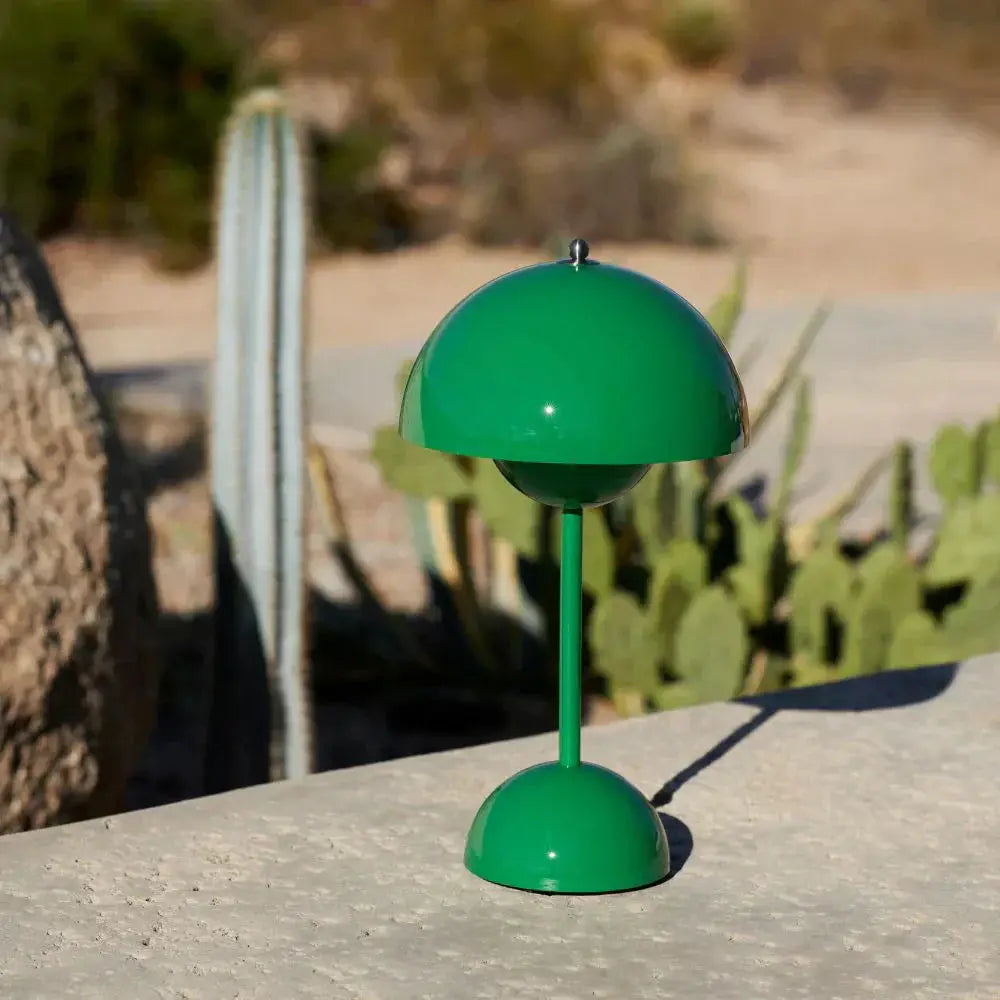 BowLift Lunaire LED Table Lamp for a Sleek, Modern Ambience