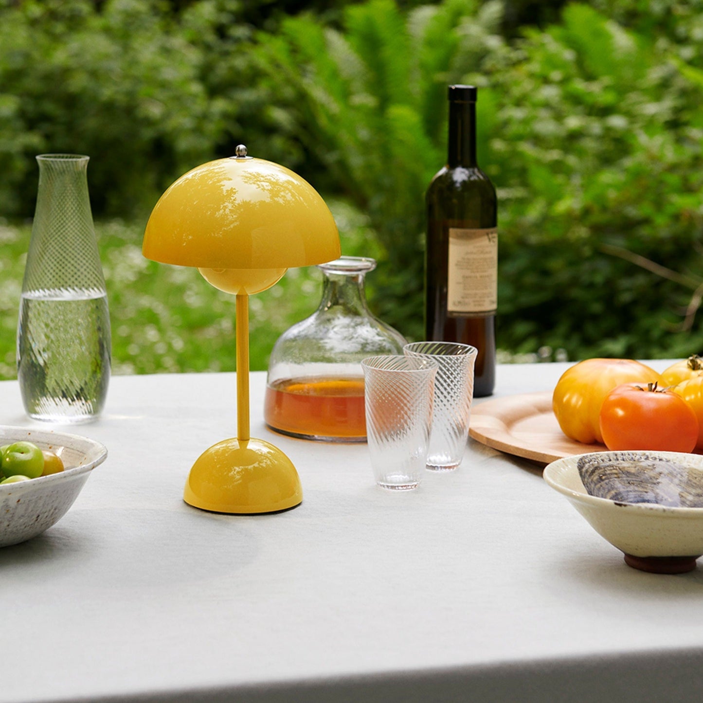 BowLift | SolarFlare LED Table Lamp – Dimmable Mood Lighting for Living Room & Bedroom | Modern, Energy-Efficient Design
