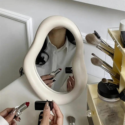 LZINA™ | Mirrorly - Deformed Mirror