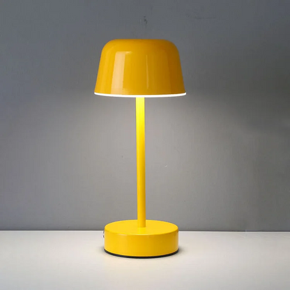 BowLift PRISMA PULSE FLARE: Dynamic LED Table Lamp for Modern Spaces