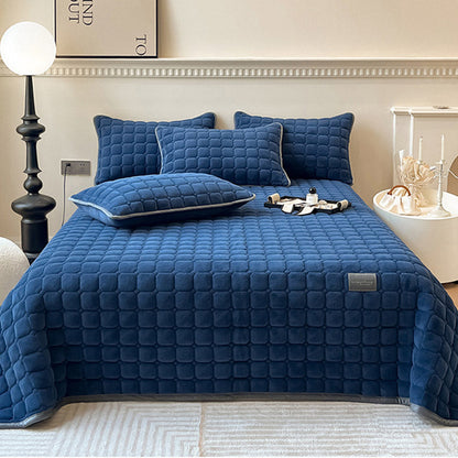 BowLift | Modern Soft Throw Blanket with Square Texture – Stylish Fluffy Bed & Sofa Cover