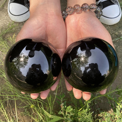 LZINA™ | Obsidian Crystal Ball Decoration